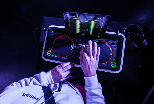 Foto de Philips M1X-DJ por Armin van Buuren (2/13)