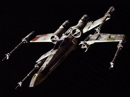 ¿McLaren MP4-27 o X-Wing?