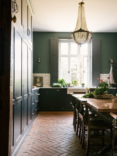 Devolkitchens 1763725706122