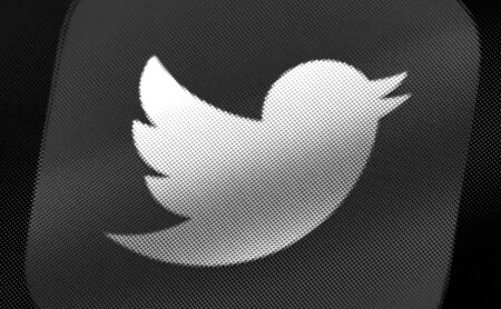 Twitter contrata al famoso hacker 