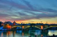 Panorámica de Sevilla sobre el Guadalquivir 
