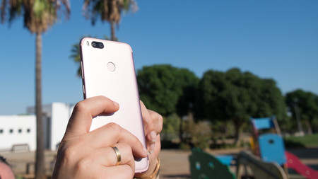 El Xiaomi Mi 6X deja ver algunas características y anticipa cómo sería el Xiaomi Mi A2 con Android One