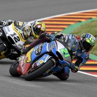 Franco Morbidelli gana el pulso de Moto2 el viernes bajo el asedio de Thomas Luthi