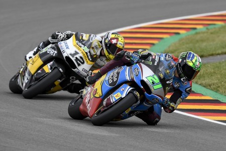 Franco Morbidelli gana el pulso de Moto2 el viernes bajo el asedio de Thomas Luthi