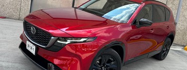 Mazda CX-5 2026 a prueba: evoluciona sin revolucionar, pero pierde lo que más nos gustaba en México
