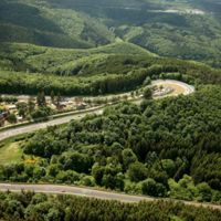 Adiós a los límites de velocidad en el Nürburgring para 2016