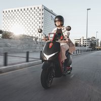 MITT 125 Alpha: un scooter de corte clásico vanguardista que ofrece arranque por aproximación, por 1.945 euros