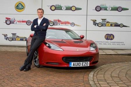 Lotus Cars no descarta la presencia de Jean Alesi en las 24 horas de Le Mans