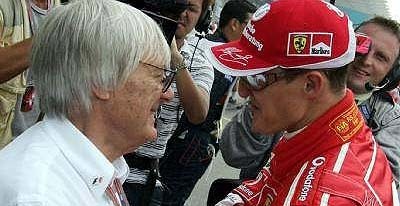 Ecclestone sueña con un duelo Hamilton-Schumacher