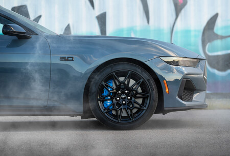 Ford Mustang 2024 8