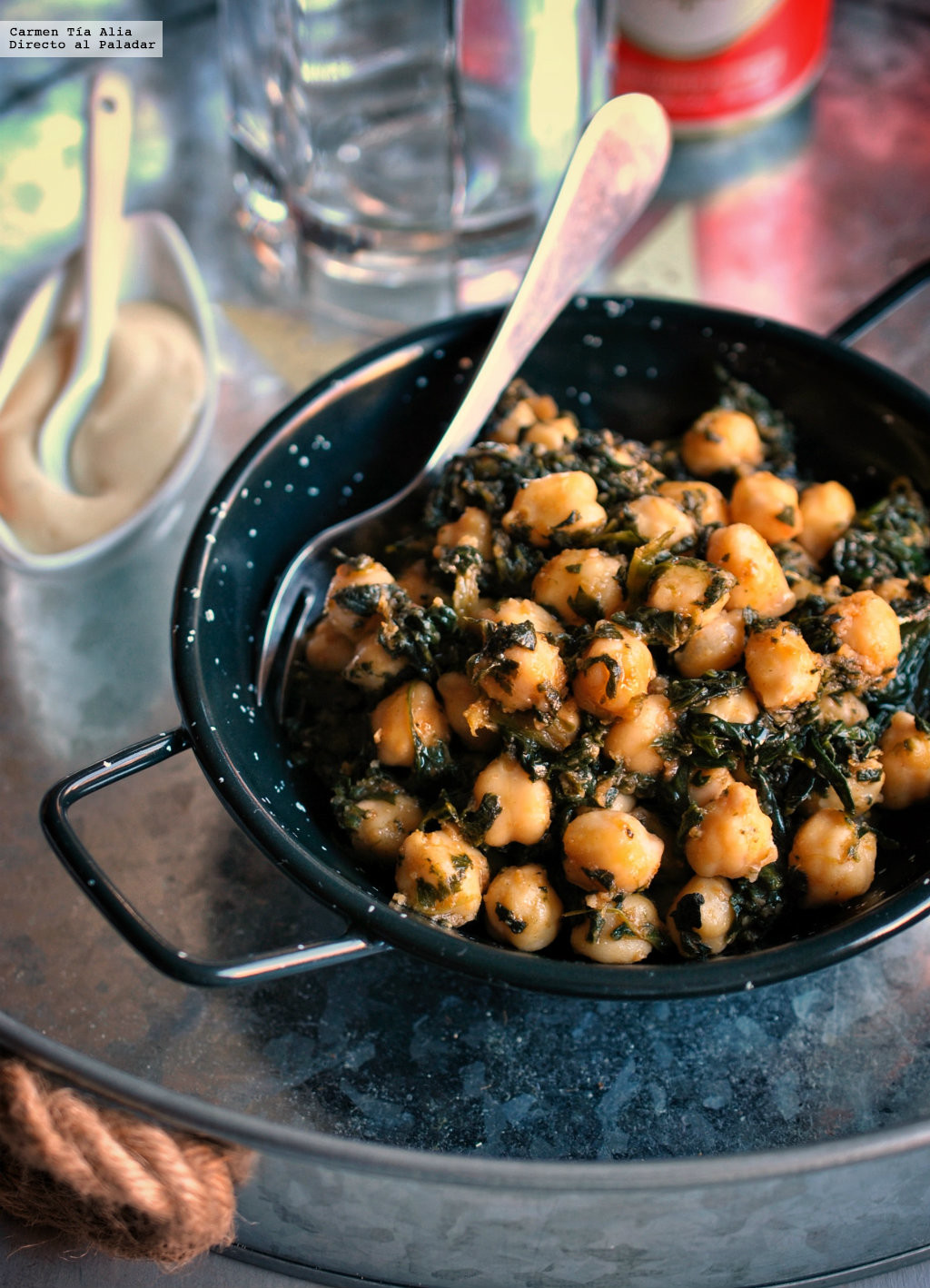 Garbanzos con espinacas: receta tradicional