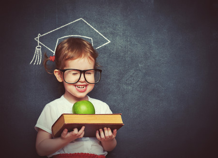 Que se puedan vender chucherías en colegios e institutos es un disparate