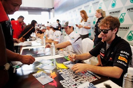 Sebastian Vettel sigue situando a McLaren como el equipo a batir