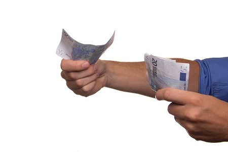 La covid-19 no ha tenido casi impacto sobre los salarios: los españoles ganan un 1,5 por ciento más que el año pasado