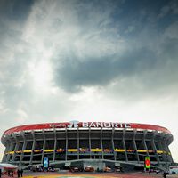 En una ciudad famosa por sus elevados costos de traslado esta ruta te hará llegar del aeropuerto al Estadio Azteca con solo 50 pesos
