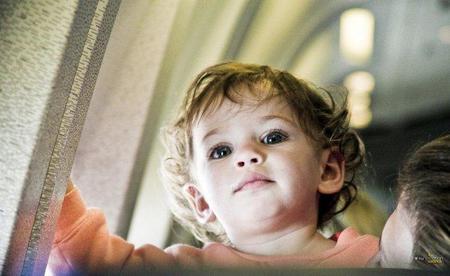 Consejos básicos para viajar con bebés en avión
