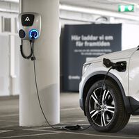 Volvo insiste en que el futuro es de los coches eléctricos: "No creo que nadie crea que los motores diésel y de gasolina convencionales volverán"