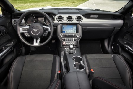 16mustangcalspecial 3267 C1