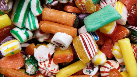 Chuches que podemos consumir sin pasar las 100 Kcal