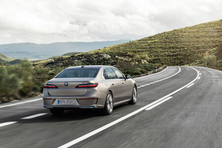 Bmw Serie 7 2023 70
