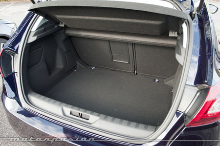 Peugeot 308, presentación y prueba en Francia