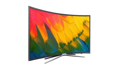 Más barata todavía: la Samsung 55M6305 con 55", pantalla curva y Full HD, está en PcComponentes a 779 eurospor 819 euros 