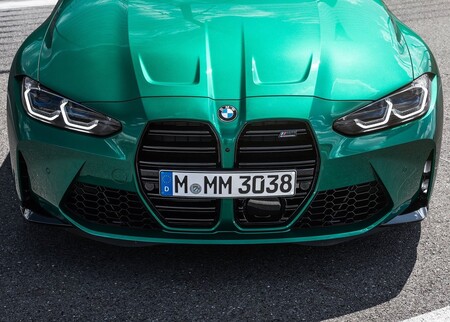 BMW lo dice fuerte y claro: el diseño controversial de parrillas no se irá pronto