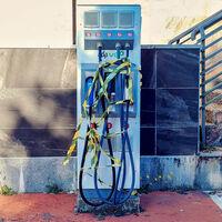 "Todo está roto, nada funciona". La mayor barrera del coche eléctrico son los puntos de carga: uno de cada cuatro no informan si funcionan o no, según un estudio 