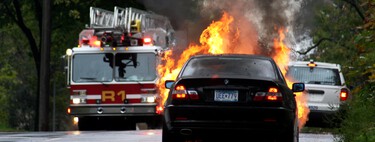 Qué hacer si tu coche se prende en fuego: lo que nadie te explica hasta que es demasiado tarde