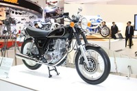 Yamaha SR 400 FI