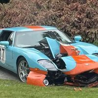 Dolorpasión™: estrella su Ford GT de 14 millones, por no saber manejar manual
