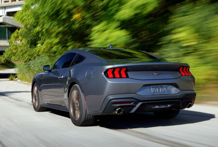 Ford Mustang 2024 25