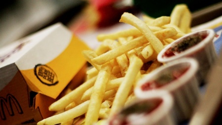 Trucos para hacer más saludable la comida fast-food