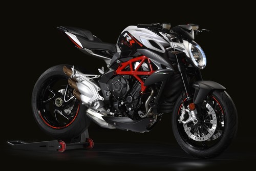 MV Agusta Brutale 800 RR, belleza italiana al desnudo y sin paliativos