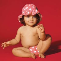 Los bañadores infantiles más bonitos (y baratos) para darse un chapuzón