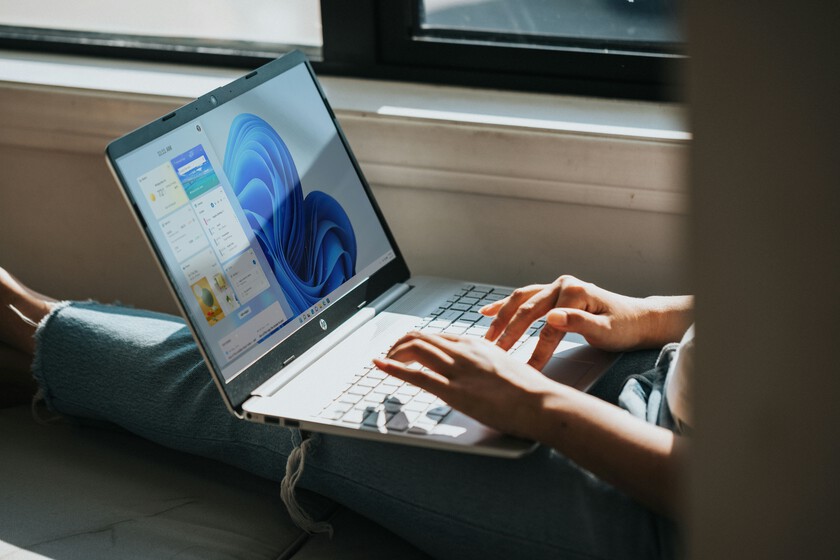 Windows 11 por fin ha superado a su predecesor en lo que más le costaba. Ha necesitado 46 meses y una fecha límite 