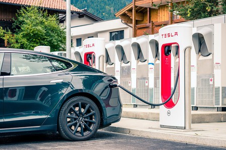 Tesla 2