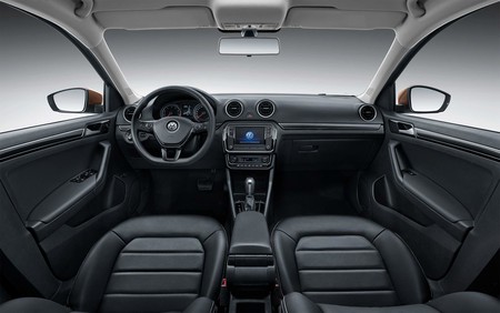 Volkswagen Jetta China 4