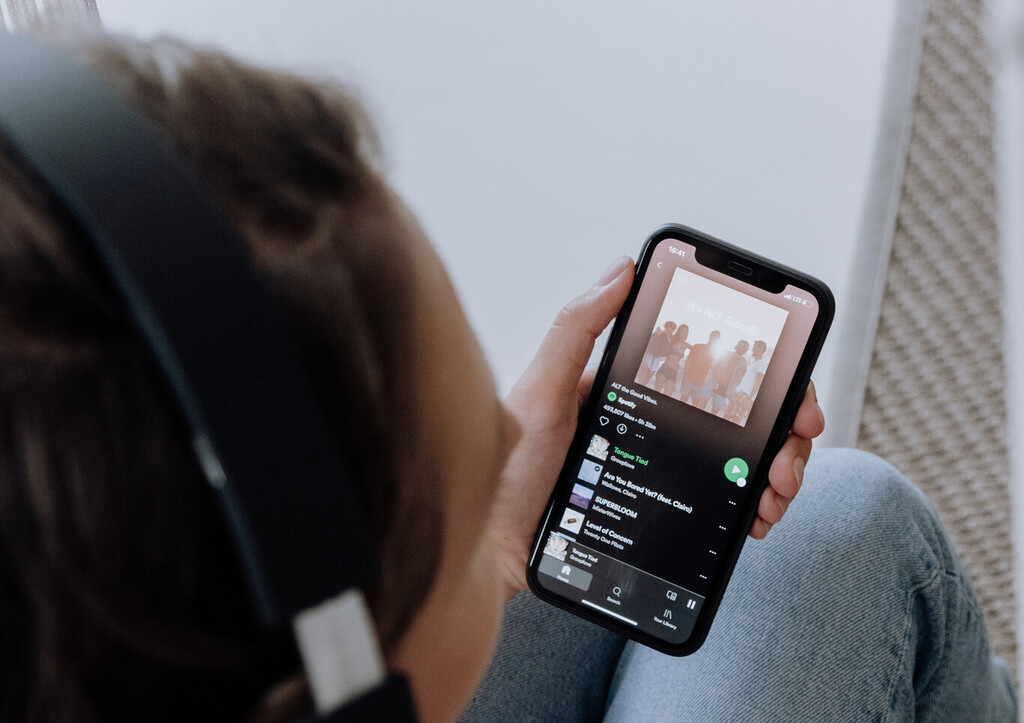 Spotify sigue aumentando su imperio del audio con la compra de un catálogo de 325.000 audiolibros