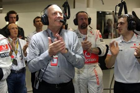 Ron Dennis admite conversaciones con Ross Brawn, aunque no le ve en McLaren