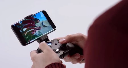 Microsoft xCloud は、公式 Xbox コントローラーを使用して Android 上でプレイできます (これは iOS でも可能になります)