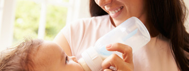 ¿Por qué los bebés no pueden tomar leche de vaca hasta los 12 meses?‏