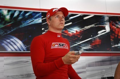 Kimi Raikkonen toma el mando 