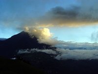 Caos aéreo en media Europa por la erupción de un volcán en Islandia