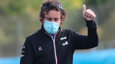 Fernando Alonso reta a la FIA y a la Fórmula 1: "Hay reglas diferentes según la nacionalidad del piloto"