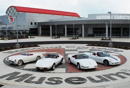 GM contesta a los rumores sobre el nuevo Corvette