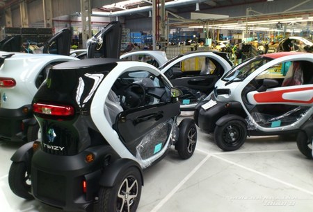 Visitando la fábrica del Renault Twizy (en Valladolid)