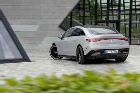 Mercedes-Benz EQE 5