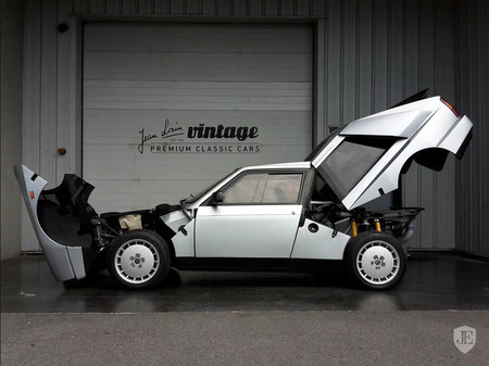 Lancia Delta S4 Stradale
