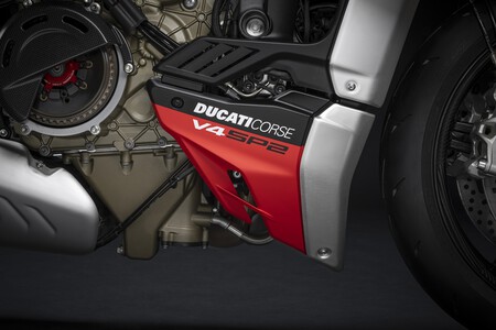 Ducati Streetfighter V4 V4s Y V4 Sp2 2023 008